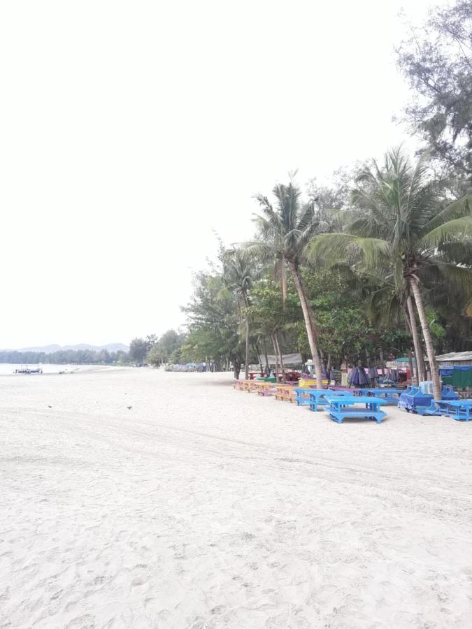 Ploy Villa Hua Hin Bagian luar foto